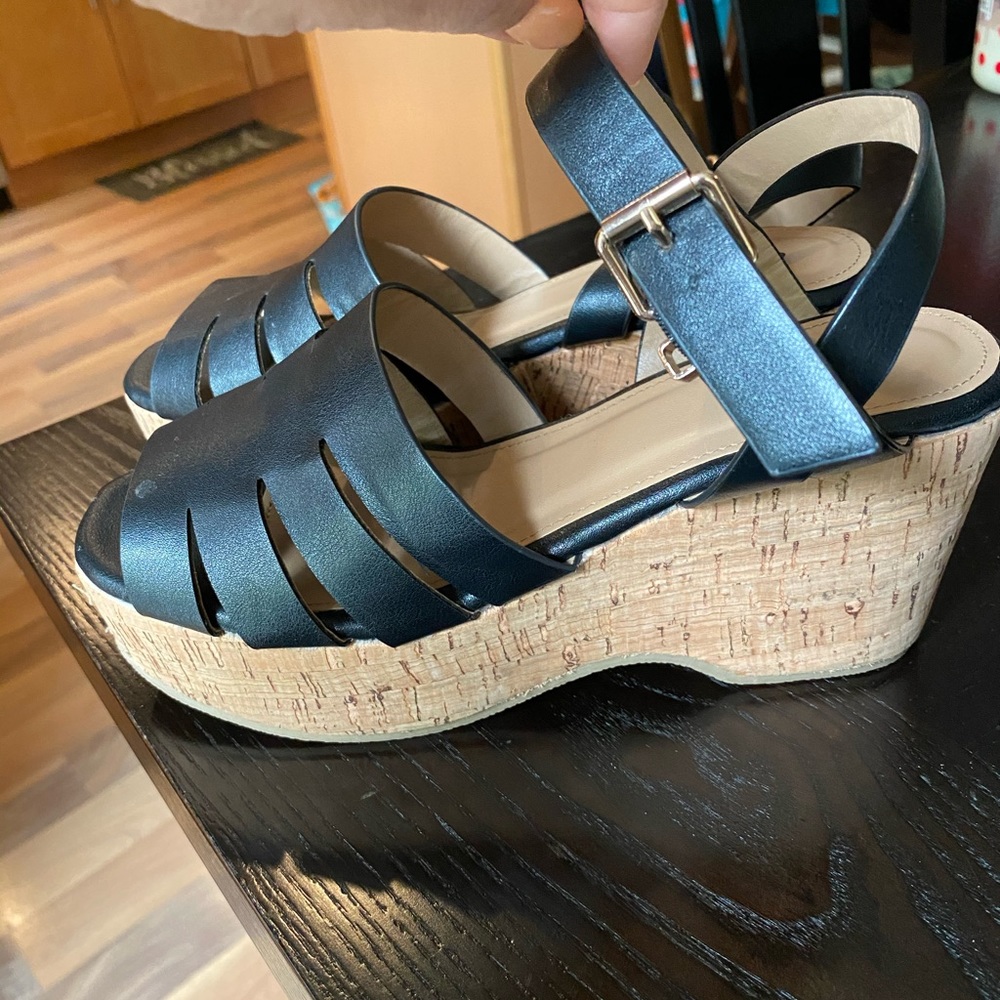 Qupid cork bottom sandals